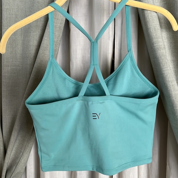 Yoga top - Picture 2 of 2